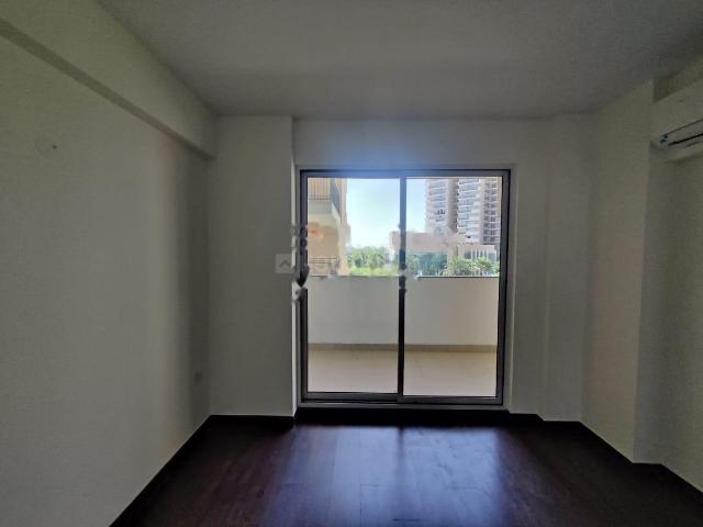 4 BHK Apartment in Sector 79 for rent Gurgaon. The reference number is 21119443