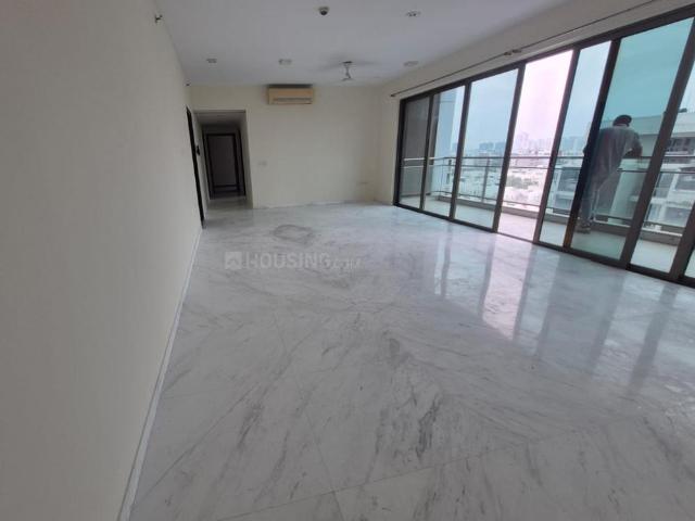 4 BHK Apartment in Sector 72 for rent Gurgaon. The reference number is 19606452