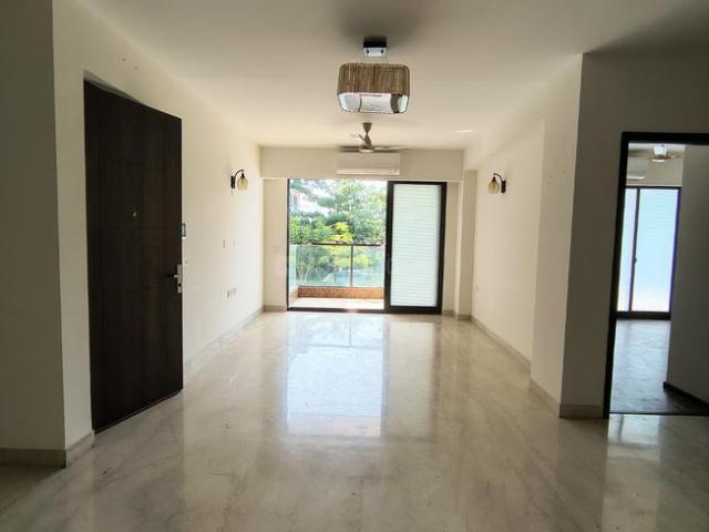 4 BHK Apartment in Sector 72 for rent Gurgaon. The reference number is 19905012