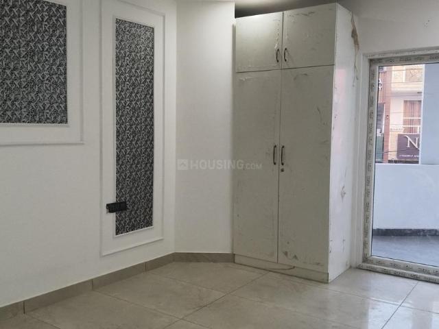 4 BHK Apartment in Sector 7 for resale Gurgaon. The reference number is 19532426
