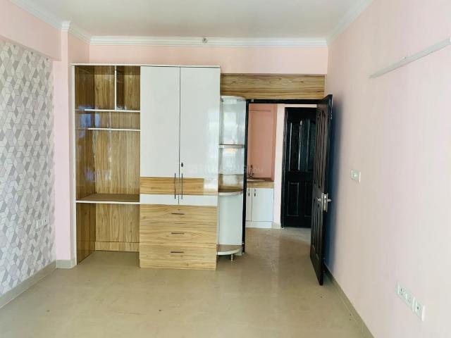 4 BHK Apartment in Sector 84 for rent Gurgaon. The reference number is 20759882
