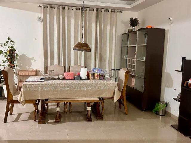 4 BHK Apartment in Sector 86 for rent Faridabad. The reference number is 20590028