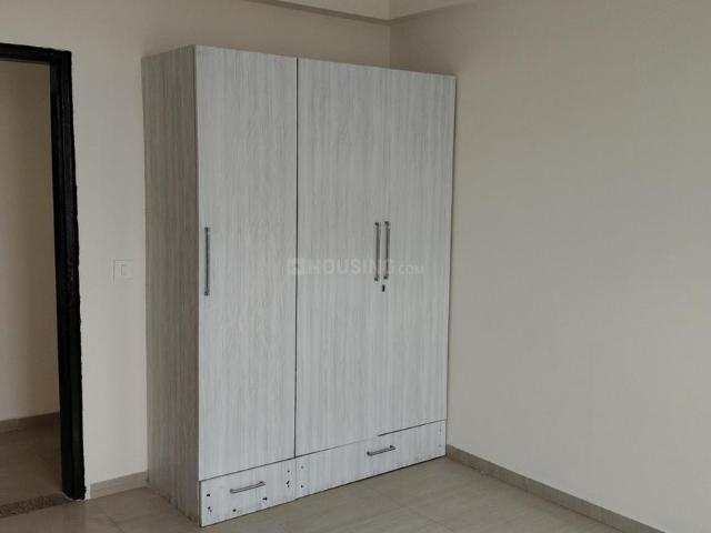 4 BHK Apartment in Sector 86 for rent Faridabad. The reference number is 21203659