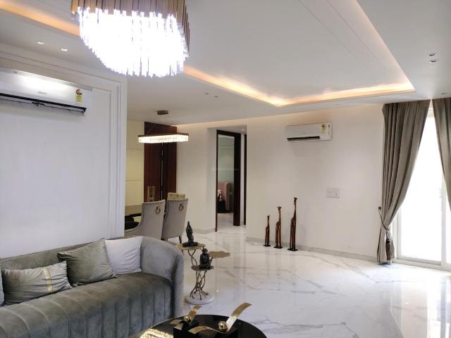 4 BHK Apartment in Sector 88 for resale Faridabad. The reference number is 18372232