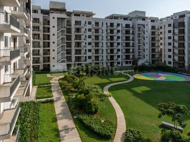 4 BHK Apartment in Sector 82A for rent Gurgaon. The reference number is 20110672