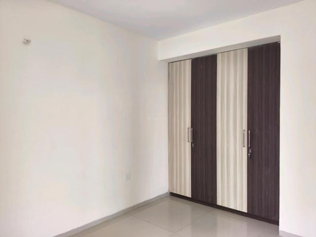 4 BHK Apartment in Sector 82A for resale Gurgaon. The reference number is 20642907