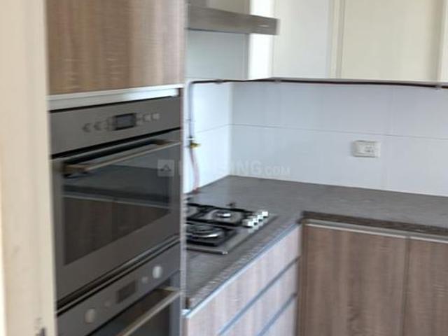 4 BHK Apartment in Sector 82A for resale Gurgaon. The reference number is 20930571