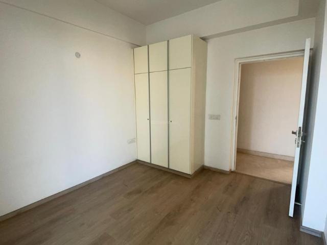 4 BHK Apartment in Sector 82A for resale Gurgaon. The reference number is 20964229