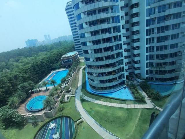 4 BHK Apartment in Sector 92 for rent Noida. The reference number is 20834565