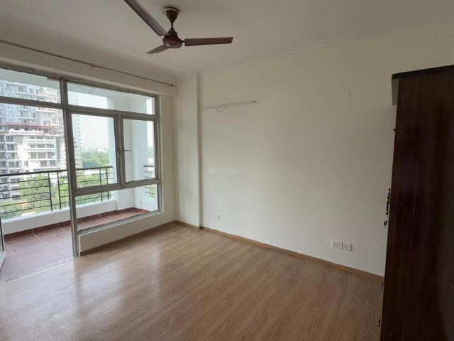 4 BHK Apartment in Sector 92 for rent Gurgaon. The reference number is 21179330