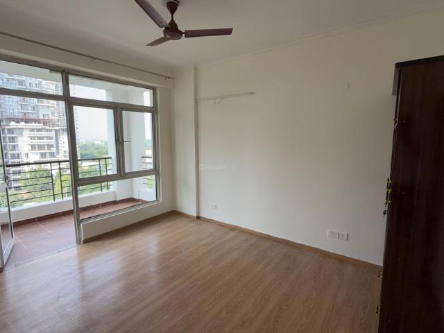 4 BHK Apartment in Sector 92 for resale Gurgaon. The reference number is 21179475