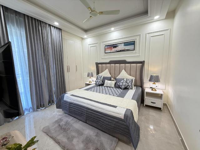 4 BHK Apartment in Seema Dwar for resale Dehradun. The reference number is 18227762