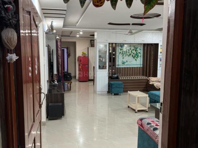 4 BHK Apartment in Serilingampally for rent Hyderabad. The reference number is 15062137