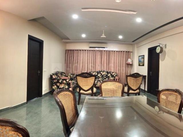 4 BHK Apartment in Shaheed Bhagat Singh Nagar for rent Ludhiana. The reference number is 10304508