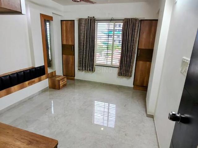 4 BHK Apartment in Shahibaug for resale Ahmedabad. The reference number is 20757128