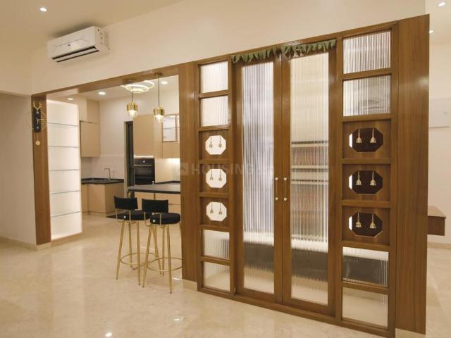 4 BHK Apartment in Shankarapuram for rent Bengaluru. The reference number is 19753213
