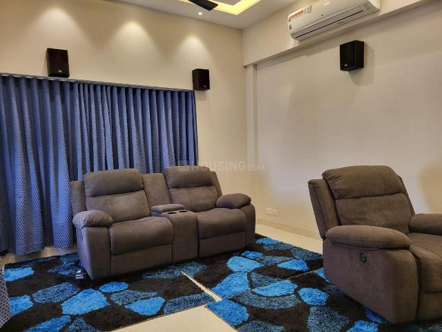 4 BHK Apartment in Shantigram for rent Ahmedabad. The reference number is 20650994
