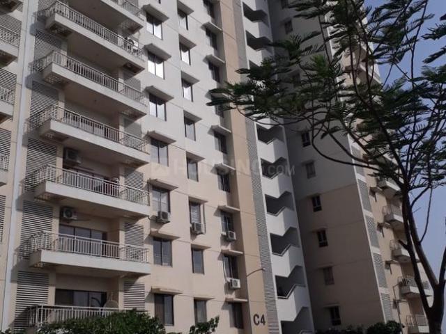 4 BHK Apartment in Shantigram for resale Ahmedabad. The reference number is 21245359