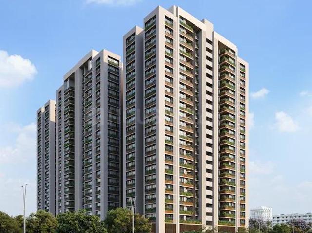 4 BHK Apartment in Shantigram for resale Ahmedabad. The reference number is 21245966