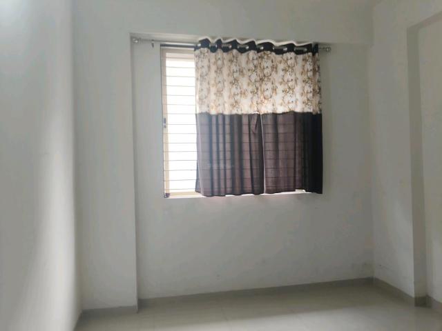4 BHK Apartment in Shela for rent Ahmedabad. The reference number is 20589759