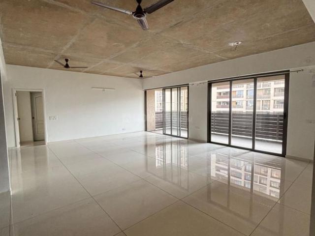 4 BHK Apartment in Shela for resale Ahmedabad. The reference number is 20630480
