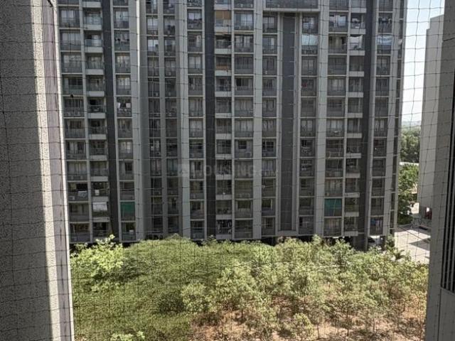 4 BHK Apartment in Shela for resale Ahmedabad. The reference number is 21001407