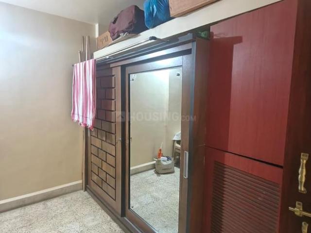 4 BHK Apartment in Shivaji Nagar for rent Pune. The reference number is 20595105