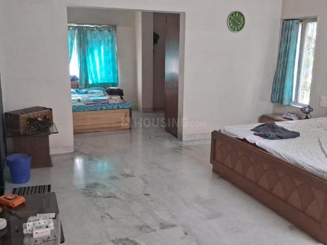 4 BHK Apartment in Shivaji Nagar for rent Pune. The reference number is 20595130