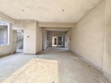 4 BHK Apartment in Six Mile for resale Guwahati. The reference number is 14981492