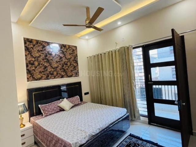 4 BHK Apartment in Singhpura for resale Zirakpur. The reference number is 21232437
