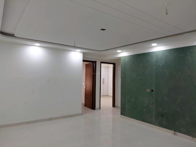 4 BHK Apartment in Sultanpur for resale New Delhi. The reference number is 19739954
