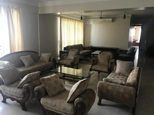4 BHK Apartment in Powai for rent Mumbai. The reference number is 15029133