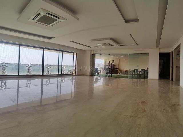 4 BHK Apartment in Powai for rent Mumbai. The reference number is 20643445
