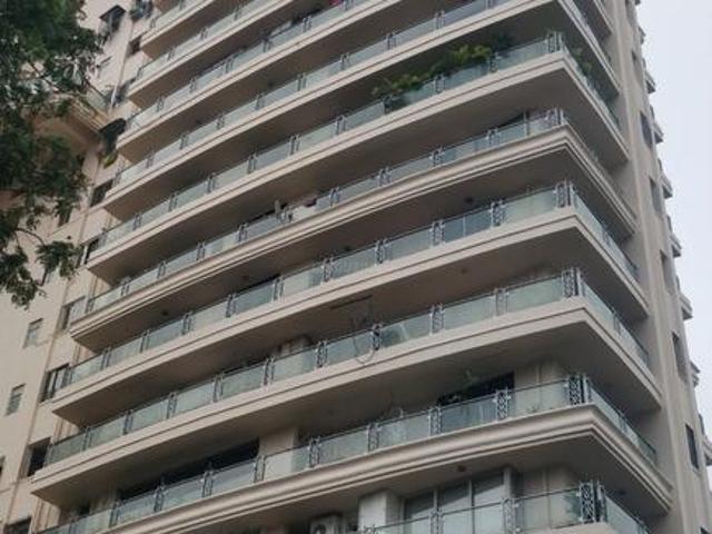 4 BHK Apartment in Powai for rent Mumbai. The reference number is 9526344