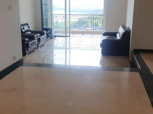 4 BHK Apartment in Powai for resale Mumbai. The reference number is 21112365