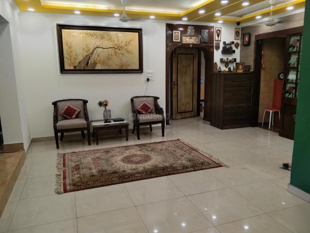 4 BHK Apartment in Patparganj for resale New Delhi. The reference number is 20897514
