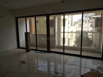 4 BHK Apartment in Paldi for rent Ahmedabad. The reference number is 18526567