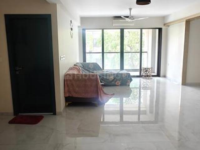 4 BHK Apartment in Paldi for resale Ahmedabad. The reference number is 19930226