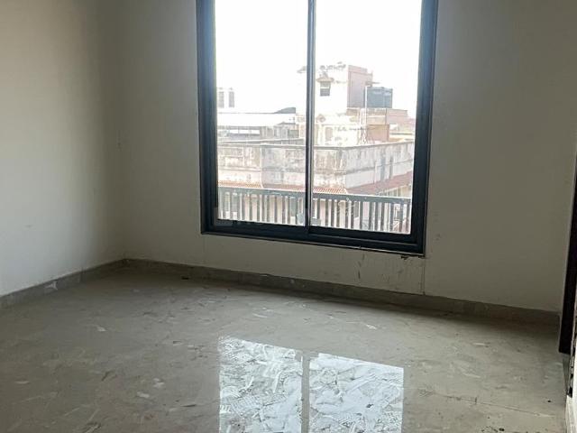 4 BHK Apartment in Paldi for resale Ahmedabad. The reference number is 19548640