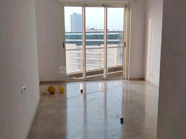 4 BHK Apartment in Parel for rent Mumbai. The reference number is 19644549