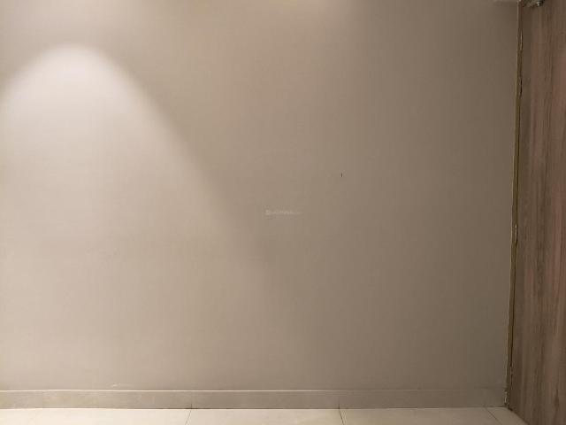 4 BHK Apartment in Parel for resale Mumbai. The reference number is 19381660