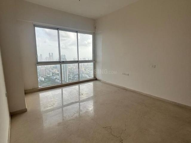 4 BHK Apartment in Parel for resale Mumbai. The reference number is 21330329