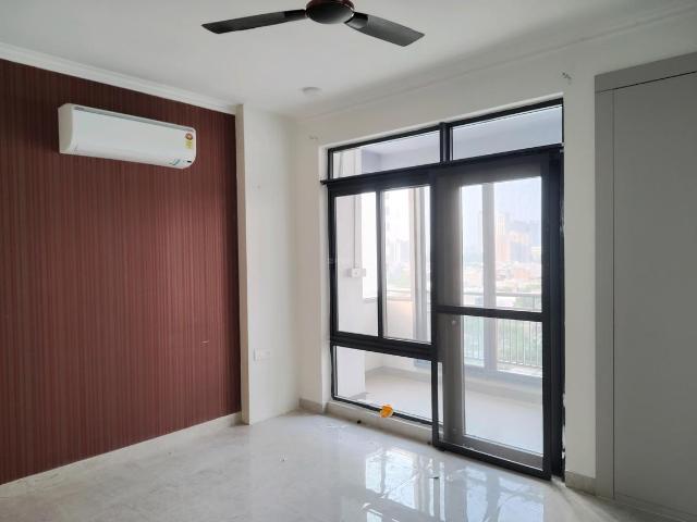 4 BHK Apartment in Phi II for rent Greater Noida. The reference number is 19318183