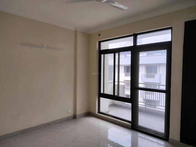 4 BHK Apartment in Phi II for rent Greater Noida. The reference number is 19318183