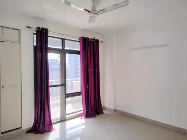 4 BHK Apartment in Phi II for rent Greater Noida. The reference number is 19363566