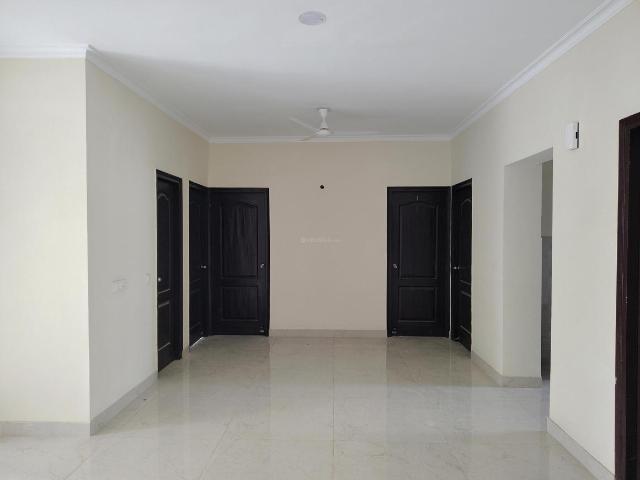 4 BHK Apartment in Phi II for rent Greater Noida. The reference number is 20130160