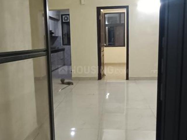 4 BHK Apartment in Phi II for rent Greater Noida. The reference number is 21169564
