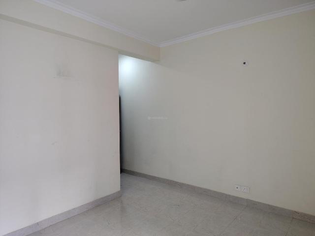 4 BHK Apartment in Phi II for resale Greater Noida. The reference number is 20231804