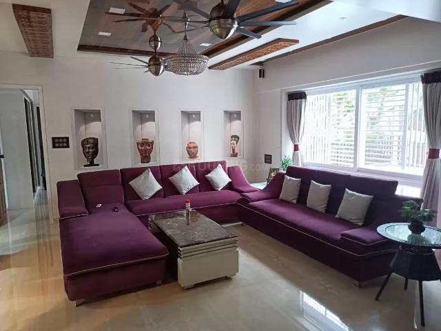 4 BHK Apartment in Pimple Nilakh for resale Pune. The reference number is 20178375