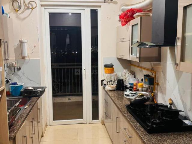 4 BHK Apartment in PR7 Airport Road for rent Zirakpur. The reference number is 19856137